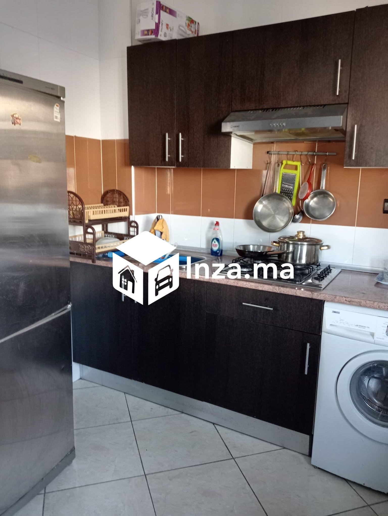 شقة للبيع بطنجة بوسط المدينة فال فالوري