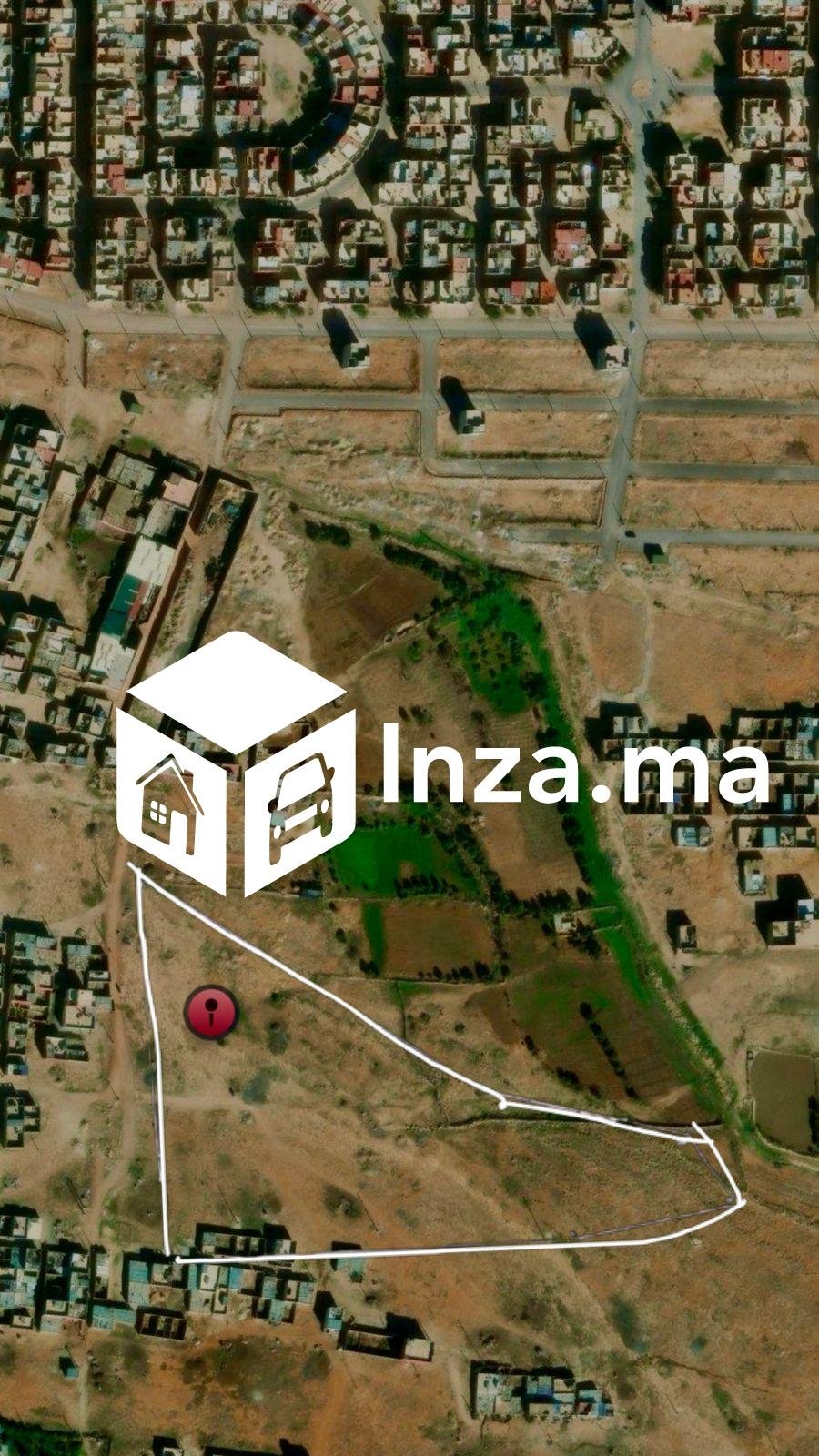 Terrain a oued zem Plus 21000m2