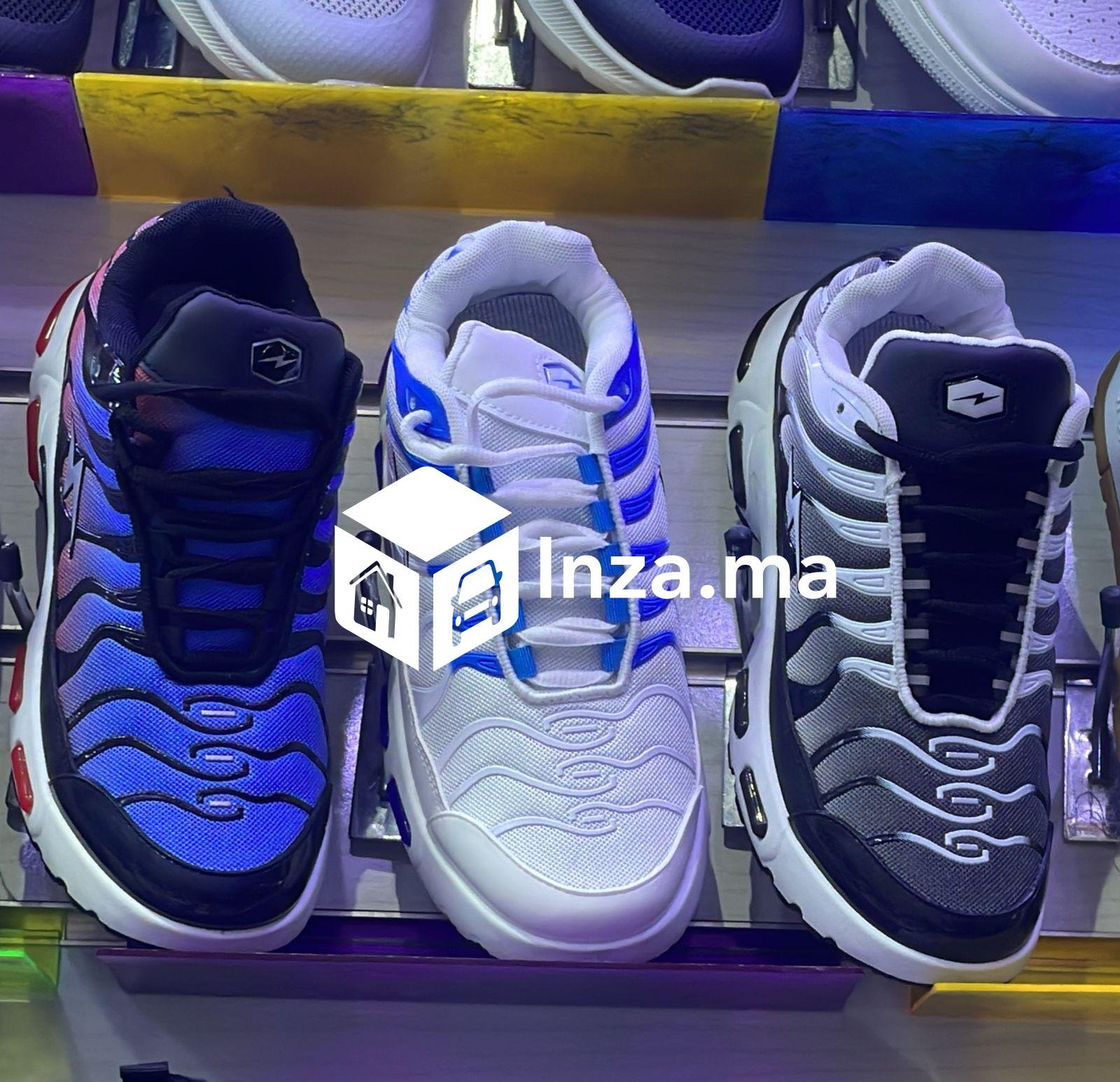 حذاء للبيع بيع بالجملة والتقسيط انزكان