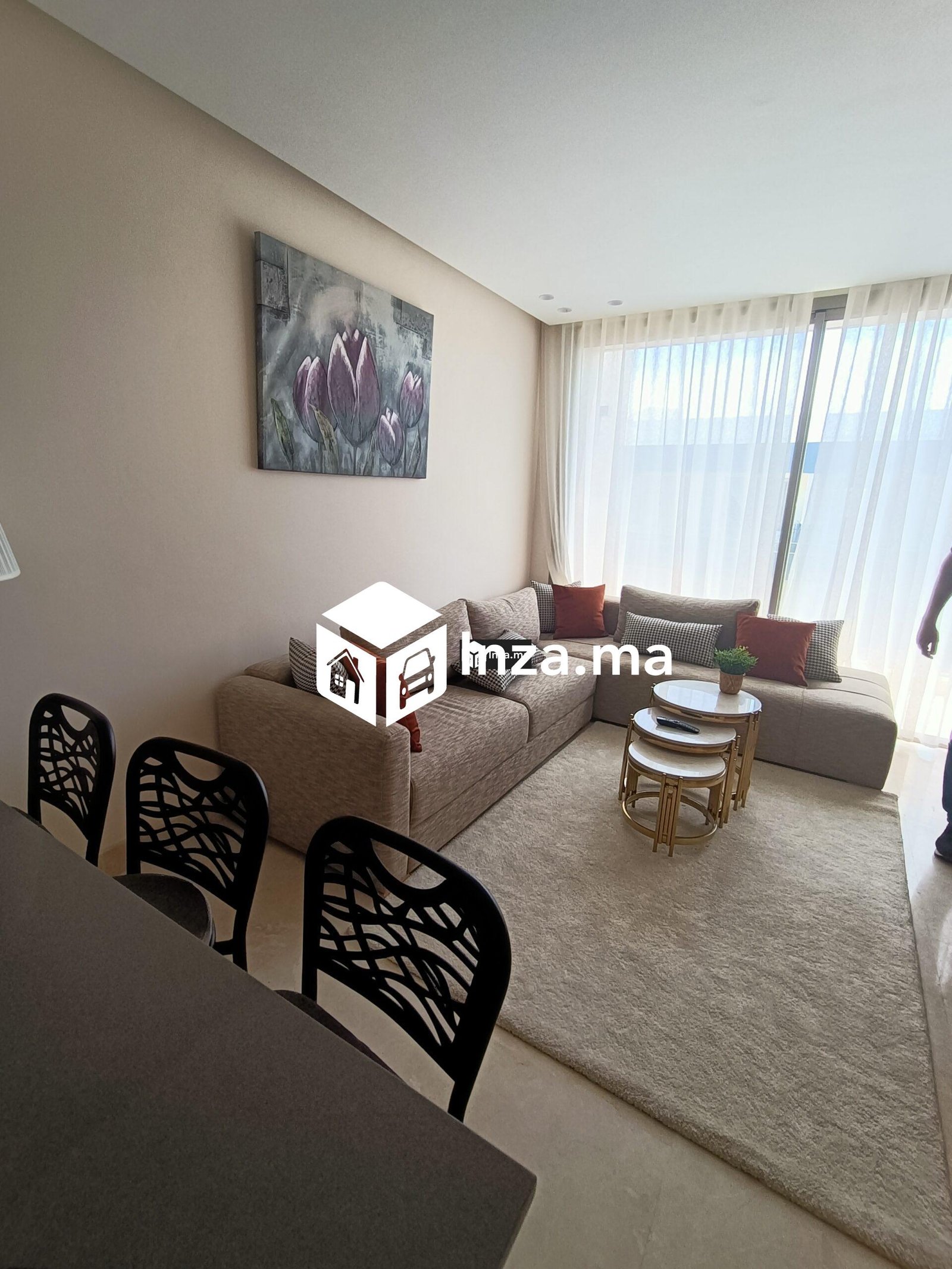 Studio meublé à louer quartier Princesse