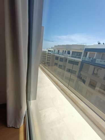 Studio meublé à louer quartier Princesse