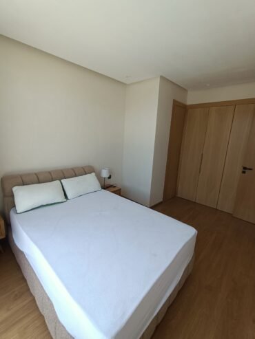 Studio meublé à louer quartier Princesse