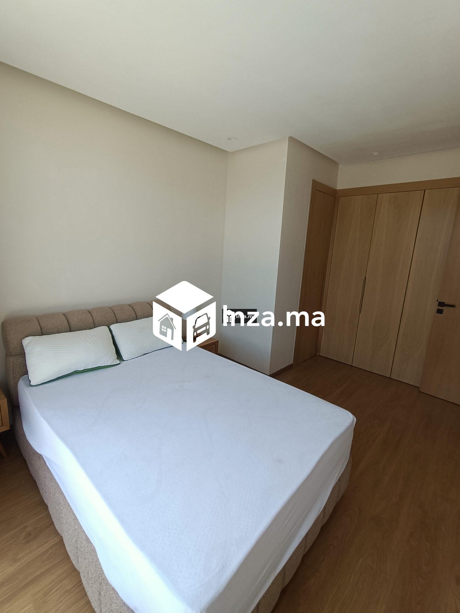 Studio meublé à louer quartier Princesse