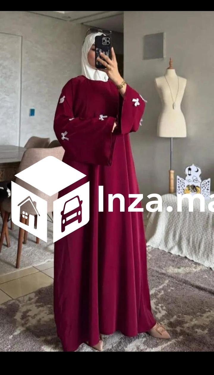 عباية فضفاضة توب كريب