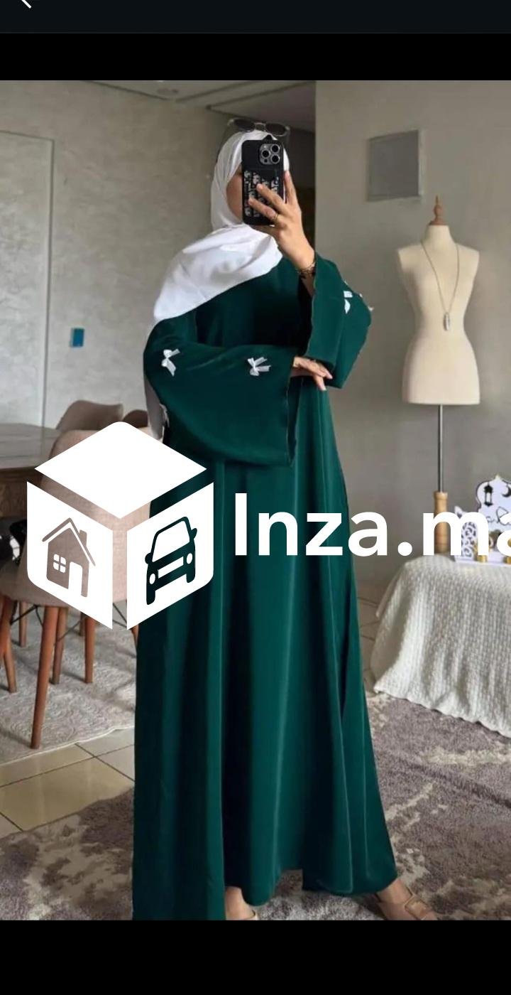 عباية فضفاضة توب كريب