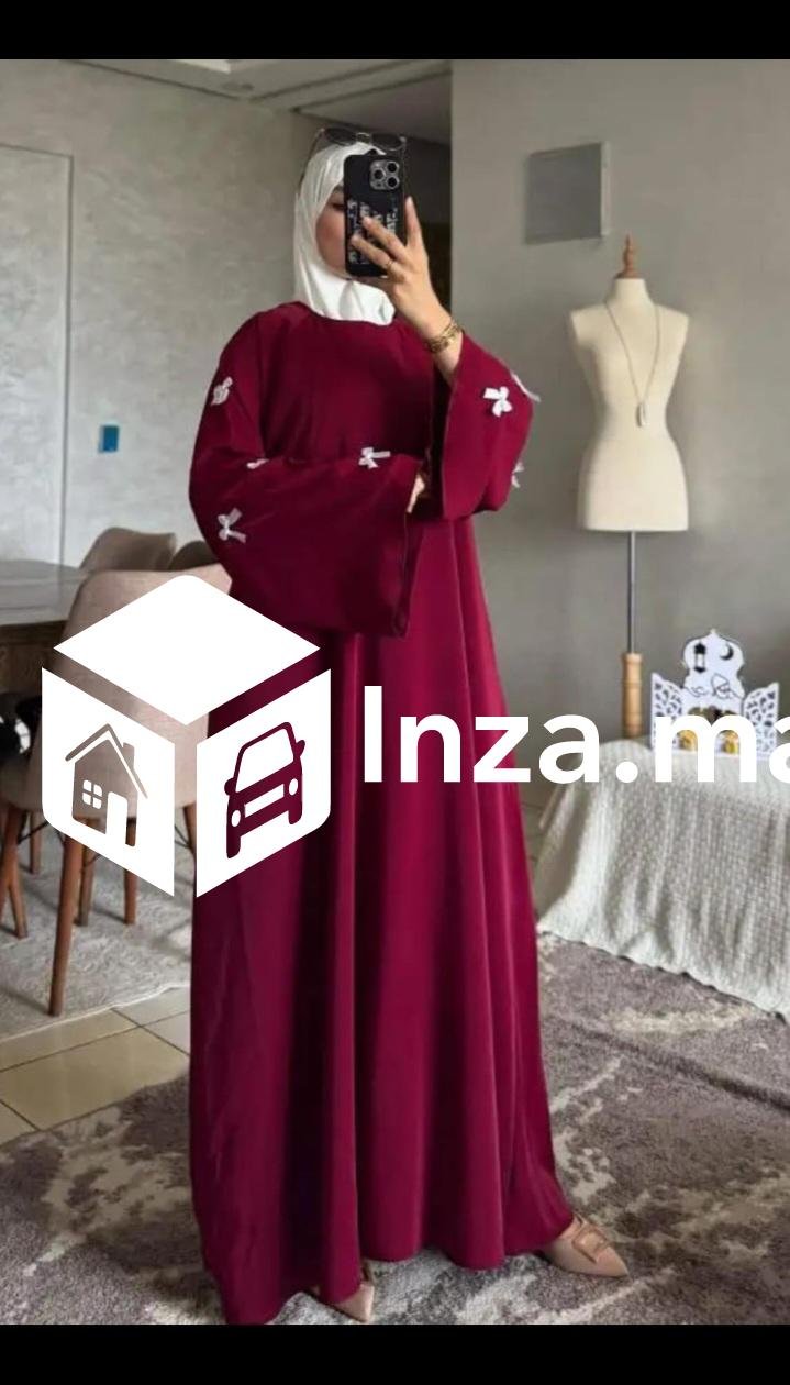 عباية فضفاضة توب كريب