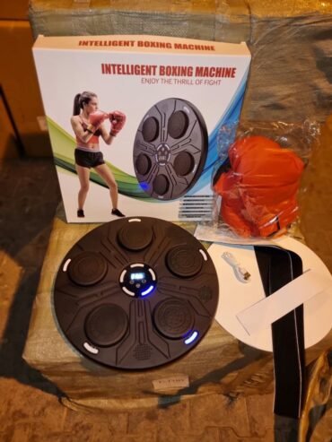 StrikeBox BT Home Edition 😍 جهاز ملاكمة احترافي بتقنيات متطورة لتدريبات منزلية ممتعة.