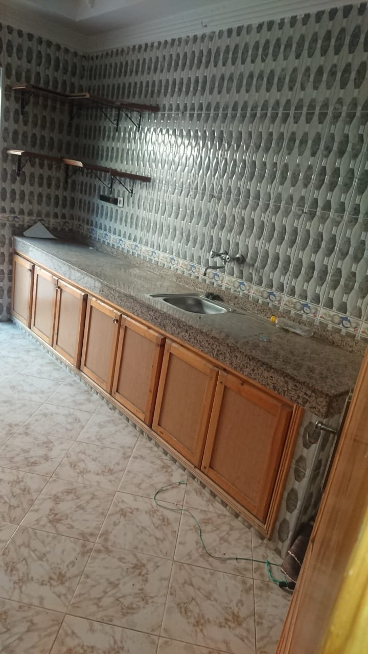 شقه للبيع في نواحي المحمدية لويزية بني خلف