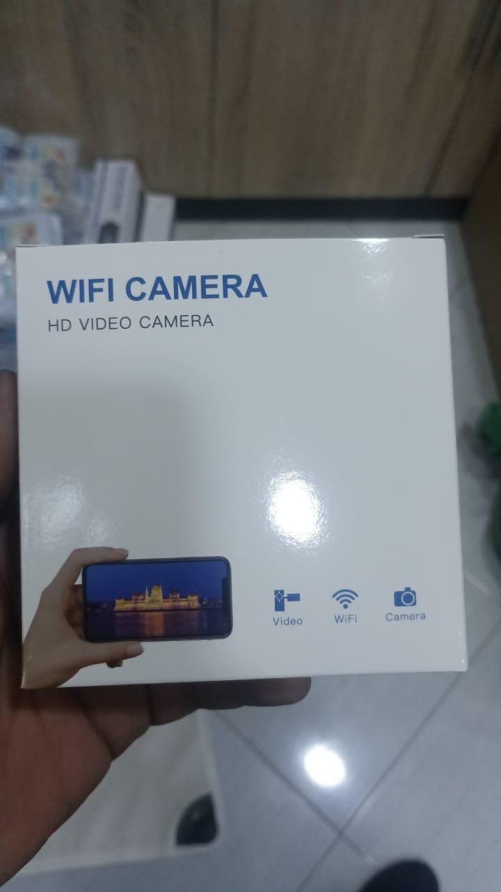 كاميرة مخفية و صغيرة الحجم وبمواصفات عالية