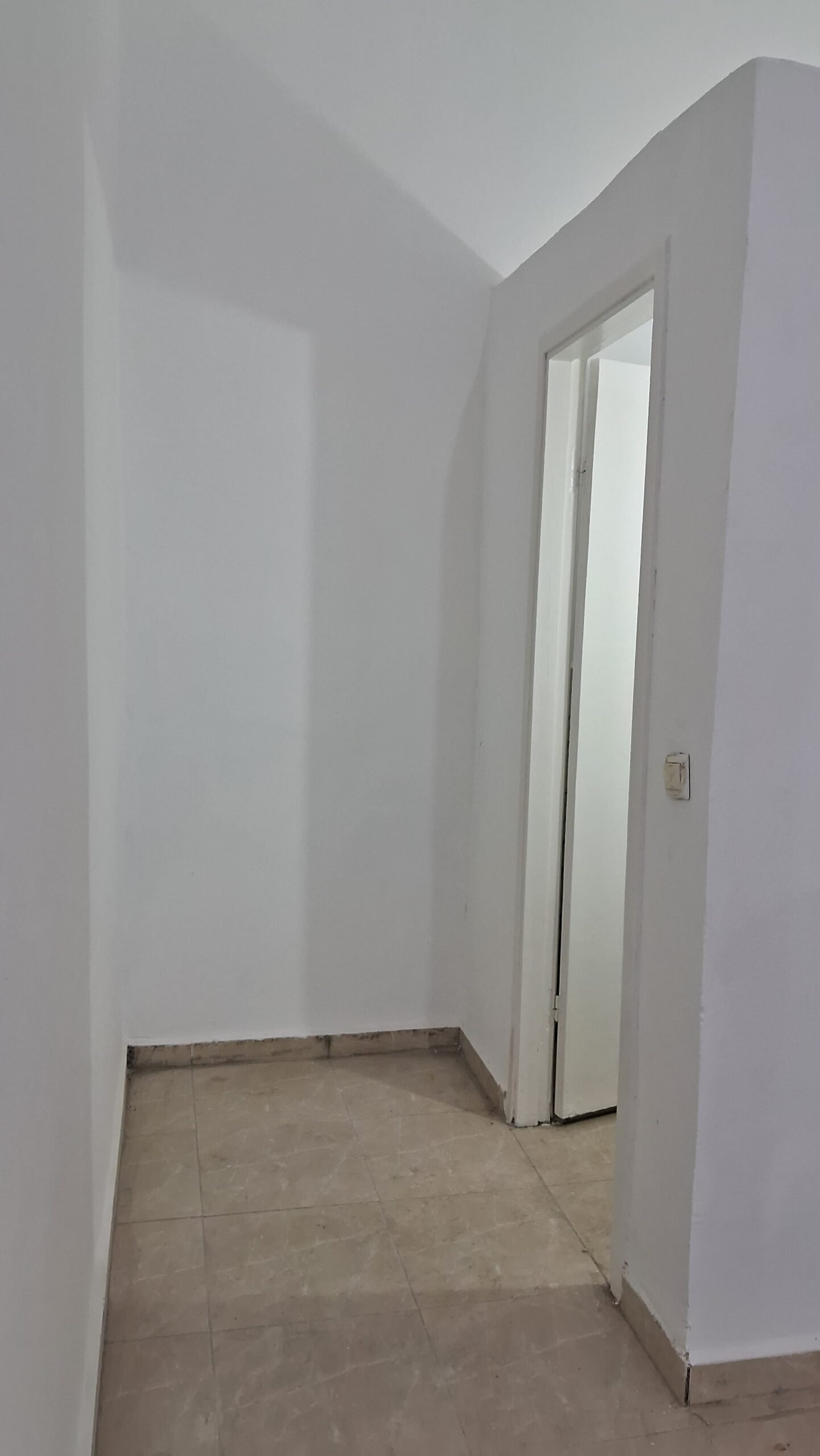 بيع محل تجاري