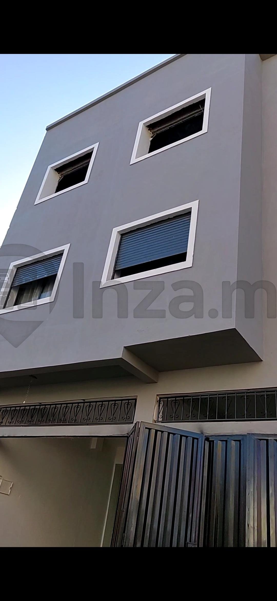 بيع شقة 112m2.البيرجديد